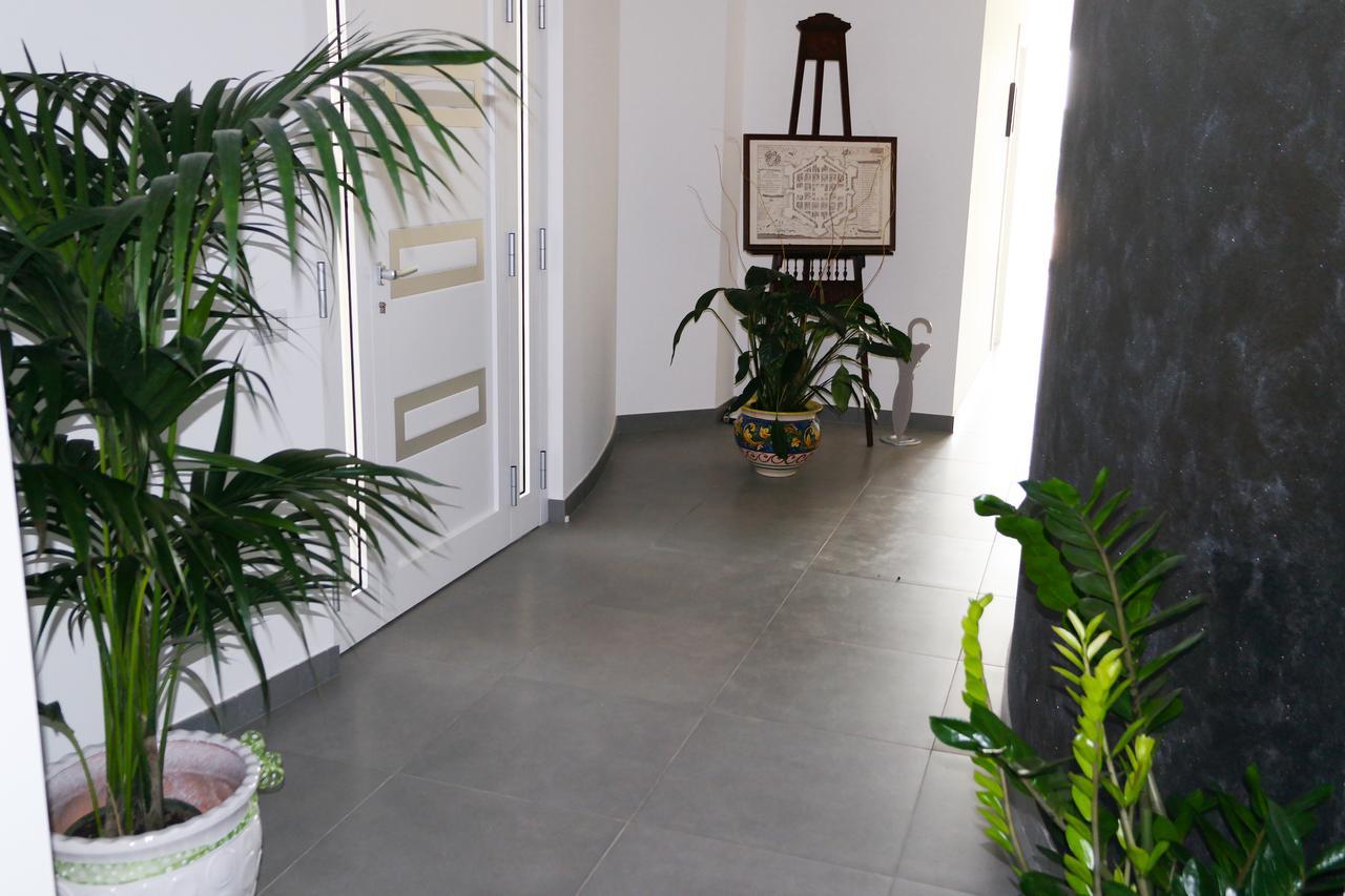 Ermes Bed & Breakfast Avola
